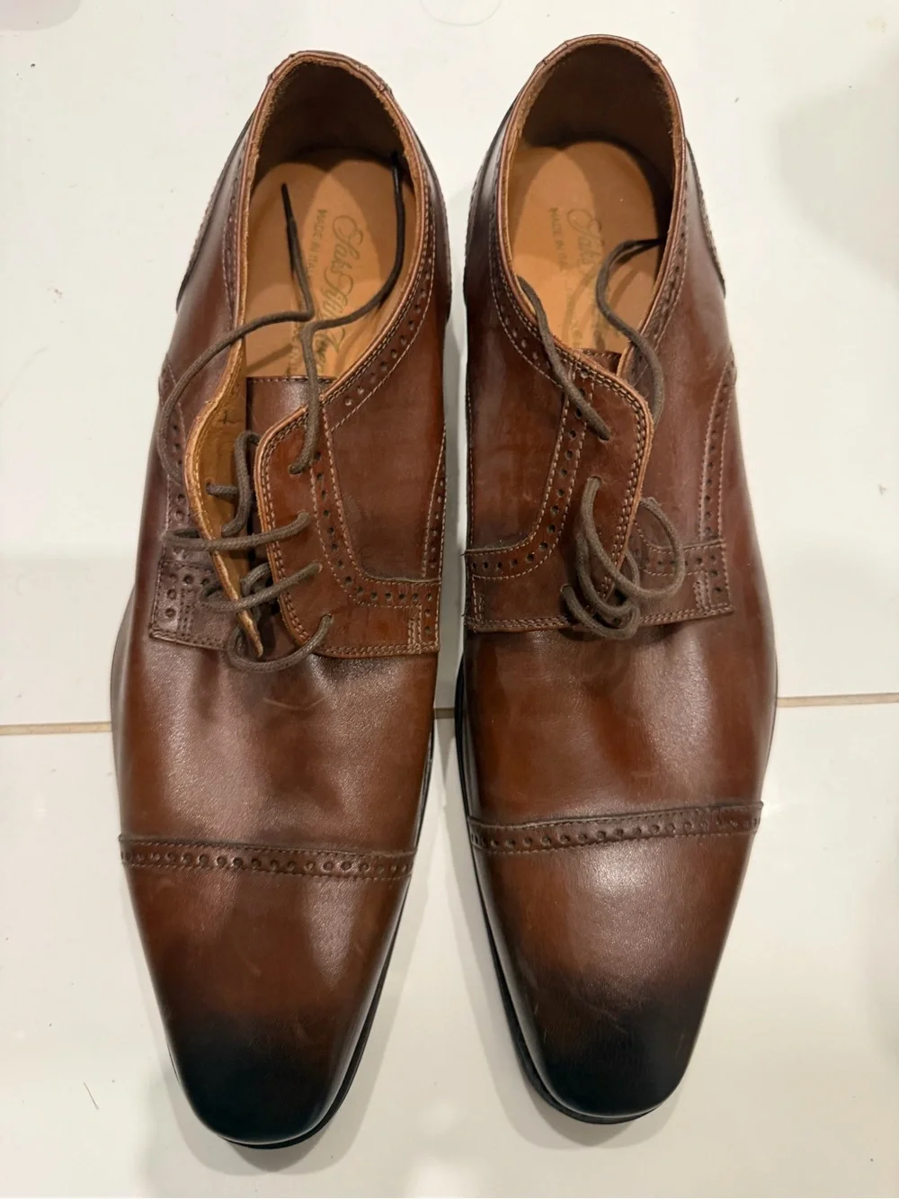 Saks Fifth Avenue Classic Brown Leather Men's Oxford Shoes